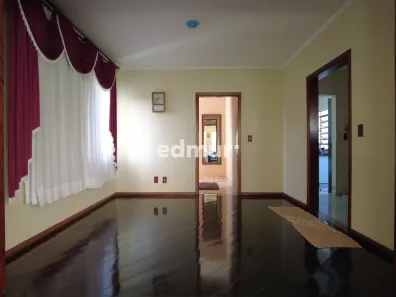 Sobrado com 3 Quartos à venda, 156m² no Jardim das Maravilhas, Santo André