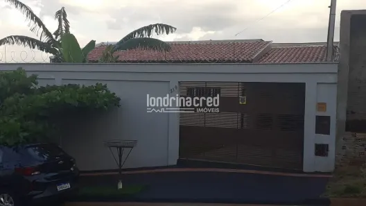 Casa com 3 Quartos à venda, 250m² no Olímpico, Londrina