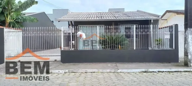 Casa com 2 Quartos à venda, 70m² no Santa Regina, Itajaí