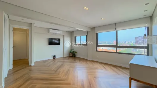 Apartamento com 3 Quartos à venda, 82m² no Passo da Areia, Porto Alegre