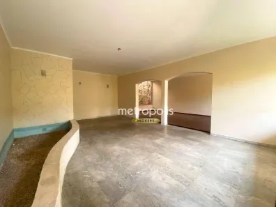 Sobrado com 3 Quartos à venda, 500m² no Vila Gilda, Santo André