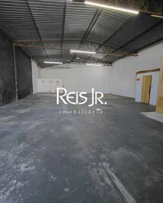 Galpão/Depósito/Armazém para alugar, 230m² no Vila Pacífico, Bauru