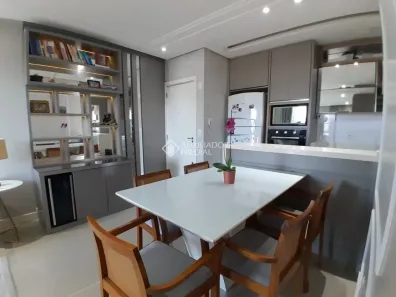 Apartamento com 2 Quartos à venda, 70m² no Barreiros, São José
