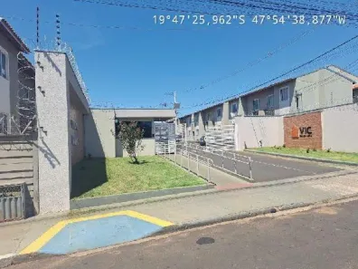 Apartamento com 2 Quartos à venda, 40m² no Conjunto Chica Ferreira, Uberaba
