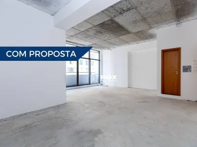 Sala Comercial à venda, 61m² no Centro, Curitiba