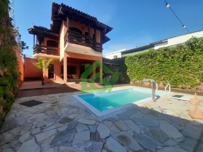 Sobrado com 4 Quartos para venda ou aluguel, 215m² no Massaguaçu, Caraguatatuba
