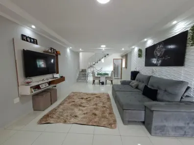 Sobrado com 3 Quartos à venda, 170m² no Parque São Vicente, Mauá