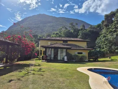 Casa com 4 Quartos à venda, 282m² no Corrêas, Petrópolis