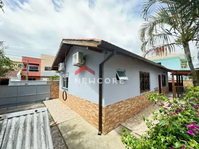 Casa com 2 Quartos à venda, 100m² no Ingleses do Rio Vermelho, Florianópolis