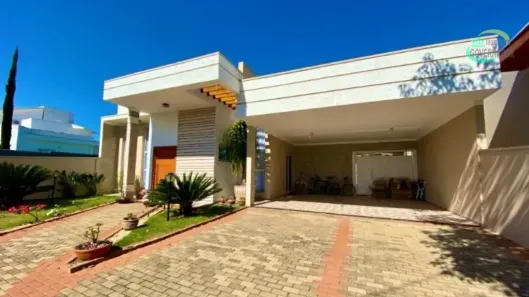 Casa com 3 Quartos à venda, 200m² no Parque Residencial Palm Park, Holambra