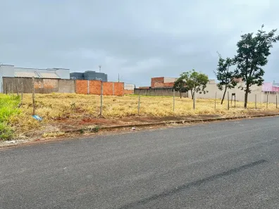 Lote/Terreno à venda, 250m² no Jardim Ipanema, Uberlândia