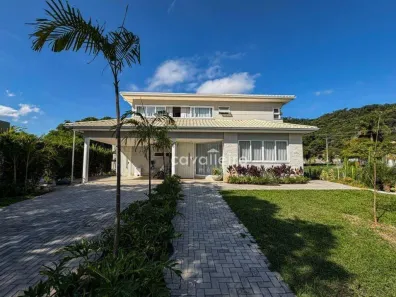 Casa de Condomínio com 4 Quartos à venda, 411m² no Ubatiba, Maricá