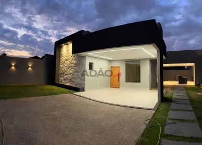 Casa com 3 Quartos à venda, 170m² no Jardim Cristalino, Aparecida de Goiânia