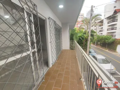 Casa com 4 Quartos para alugar, 288m² no Centro, Balneário Camboriú