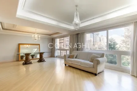 Apartamento com 3 Quartos à venda, 224m² no Mont Serrat, Porto Alegre