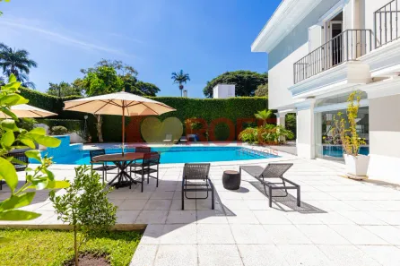Casa com 4 Quartos à venda, 1050m² no Jardim Petrópolis, São Paulo