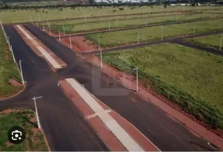 Lote/Terreno à venda, 250m² no Laranjeiras, Uberlândia