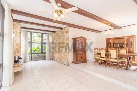 Casa com 4 Quartos à venda, 325m² no Santo Amaro, São Paulo