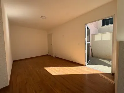 Apartamento com 2 Quartos para alugar, 50m² no Caiapós, Contagem