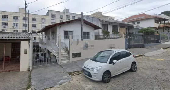 Casa com 4 Quartos à venda, 238m² no Trindade, Florianópolis