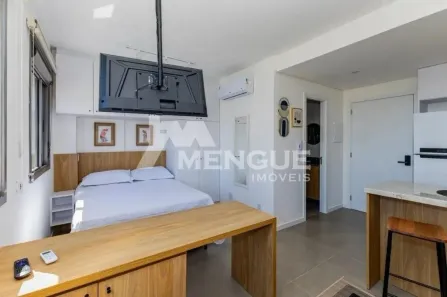 Apartamento com 1 Quarto para alugar, 29m² no Jardim do Salso, Porto Alegre