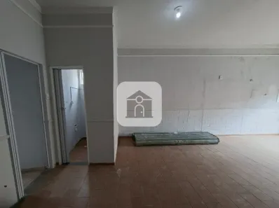 Ponto Comercial para alugar, 100m² no Custódio Pereira, Uberlândia