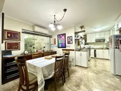 Casa com 3 Quartos à venda, 233m² no Mirandópolis, São Paulo