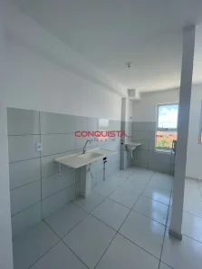 Apartamento com 2 Quartos para alugar, 41m² no Pajuçara, Maracanaú