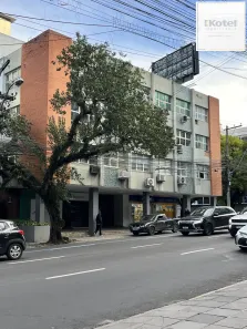 Sala Comercial com 1 Quarto à venda, 77m² no Rio Branco, Porto Alegre