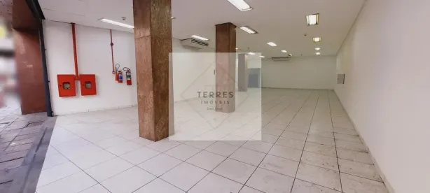 Ponto Comercial para alugar, 510m² no Centro Histórico, Porto Alegre