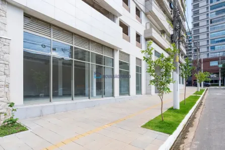 Prédio Comercial à venda, 200m² no Indianópolis, São Paulo