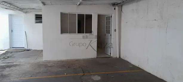 Prédio Comercial para alugar, 250m² no Centro, São José dos Campos