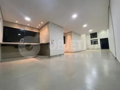 Casa com 3 Quartos à venda, 177m² no Custódio Pereira, Uberlândia
