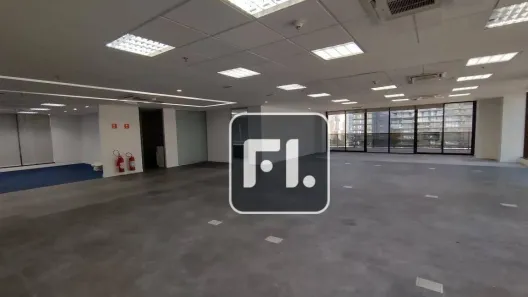 Sala Comercial para alugar, 614m² no Vila Nova Conceição, São Paulo