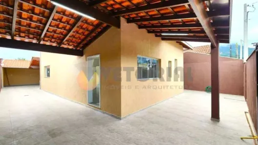 Sobrado com 5 Quartos à venda, 184m² no Indaiá, Caraguatatuba