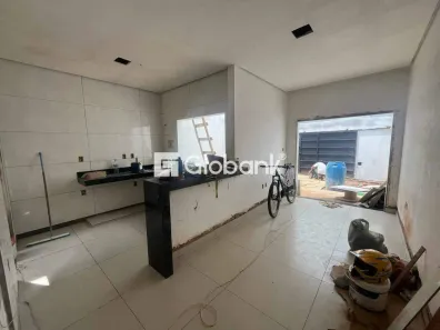 Casa com 2 Quartos à venda, 50m² no Guarujá, Montes Claros
