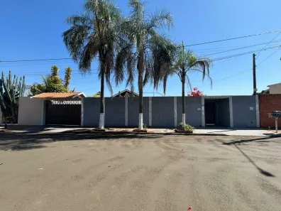 Fazenda/Sítio com 4 Quartos à venda, 320m² no Dois Córregos, Piracicaba
