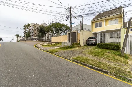 Sobrado com 3 Quartos à venda, 115m² no Cajuru, Curitiba