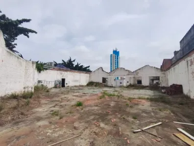 Galpão/Depósito/Armazém para alugar, 1600m² no Vila Alzira, Santo André