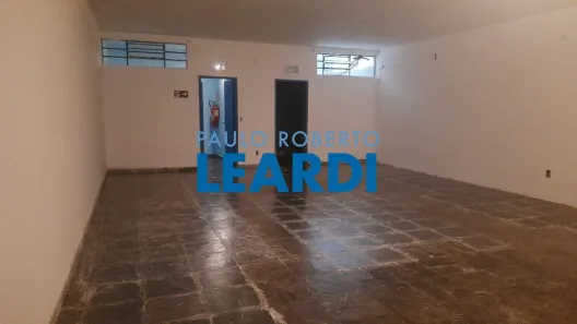 Casa com 2 Quartos para alugar, 321m² no Vila Gilda, Santo André