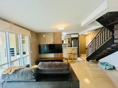 Apartamento com 2 Quartos para alugar, 136m² no Jardim das Acácias, São Paulo