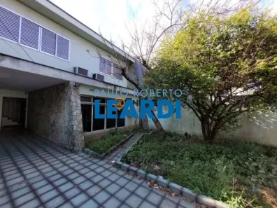 Casa com 5 Quartos para venda ou aluguel, 275m² no Campo Belo, São Paulo