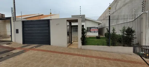 Casa com 2 Quartos para alugar, 112m² no Parque Avenida, Maringá