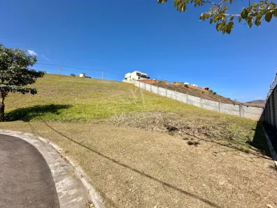 Lote/Terreno à venda, 1006m² no São Pedro, Juiz de Fora