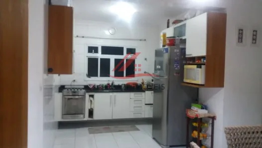Sobrado com 4 Quartos à venda, 140m² no Vila Guiomar, Santo André