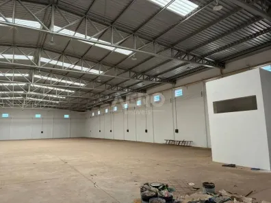 Galpão/Depósito/Armazém para alugar, 1250m² no Parque São Geraldo, Bauru