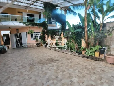 Sobrado com 3 Quartos à venda, 300m² no Massaguaçu, Caraguatatuba