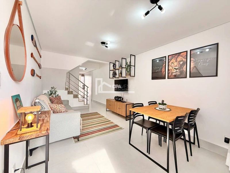 Casa com 2 quartos — Santa Mônica, Belo Horizonte