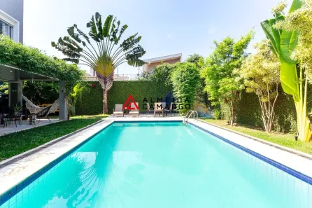 Casa com 4 Quartos à venda, 420m² no Vila Madalena, São Paulo