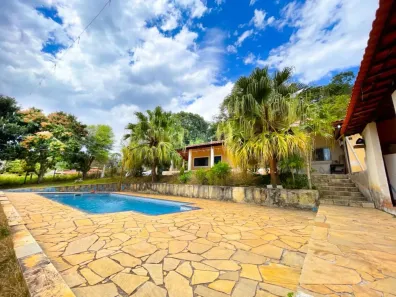Fazenda/Sítio com 4 Quartos à venda, 6940m² no centro, Socorro